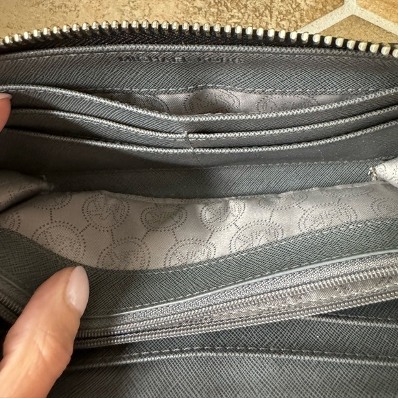 Michael Kors Grey Croc Embossed Zip Around Wallet with Silver Hardware - Picture 8 of 13